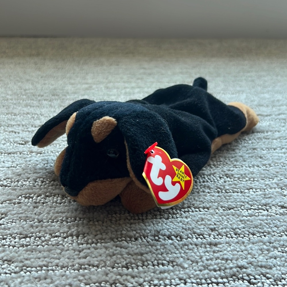 Ty Beanie Babies Doby the Dog
